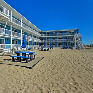  Apartment Bright Ocean Escape With Direct Access!